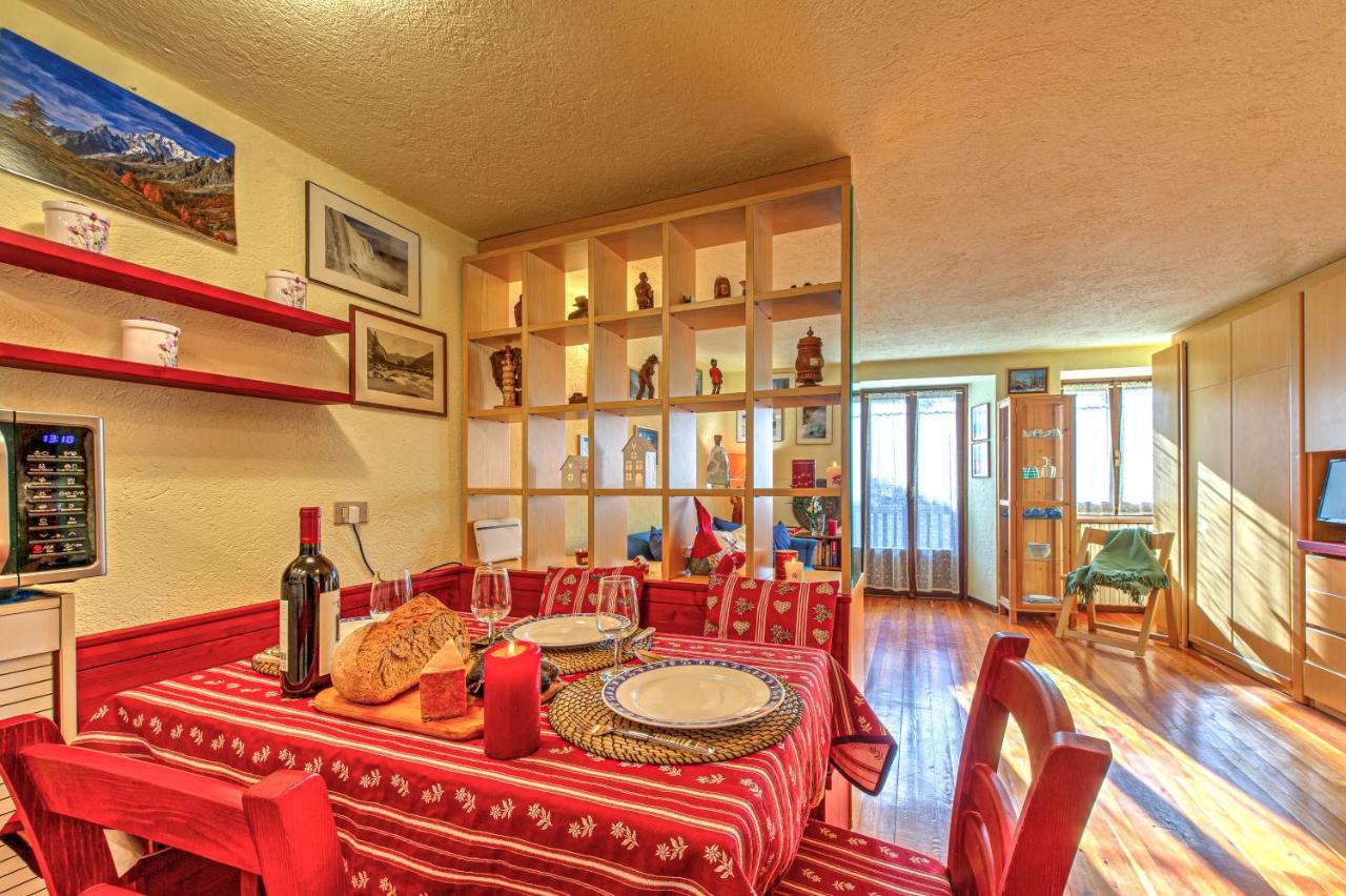 Appartamento Claire - Relax Con Splendida Vista - Cour 0081 Courmayeur Exteriör bild