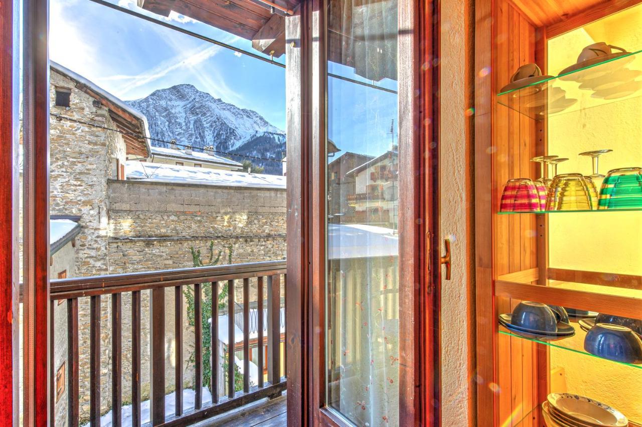 Appartamento Claire - Relax Con Splendida Vista - Cour 0081 Courmayeur Exteriör bild